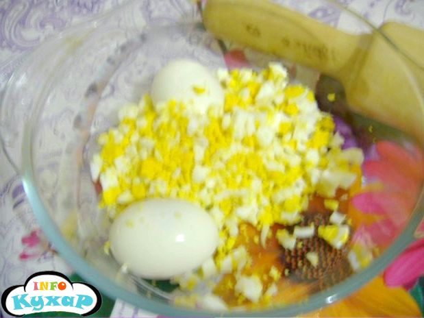 Майстер-клас пиріг з яйцями та грибами