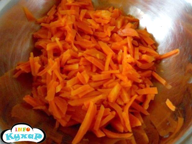 Печінковий салат з морквою