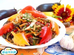 Гостренький салат з баклажанами палітра осені