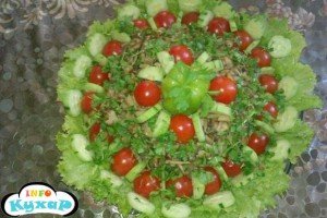 Овочевий святковий салат весна